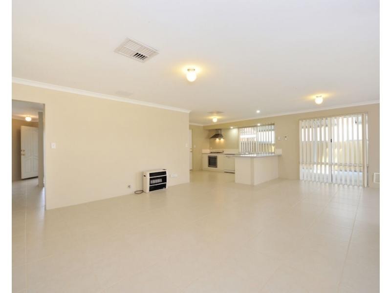 46 Endeavour Drive, Port Kennedy WA 6172