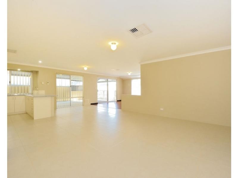 46 Endeavour Drive, Port Kennedy WA 6172