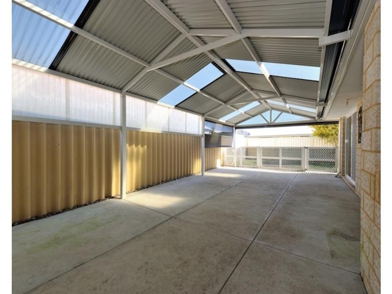 46 Endeavour Drive, Port Kennedy WA 6172