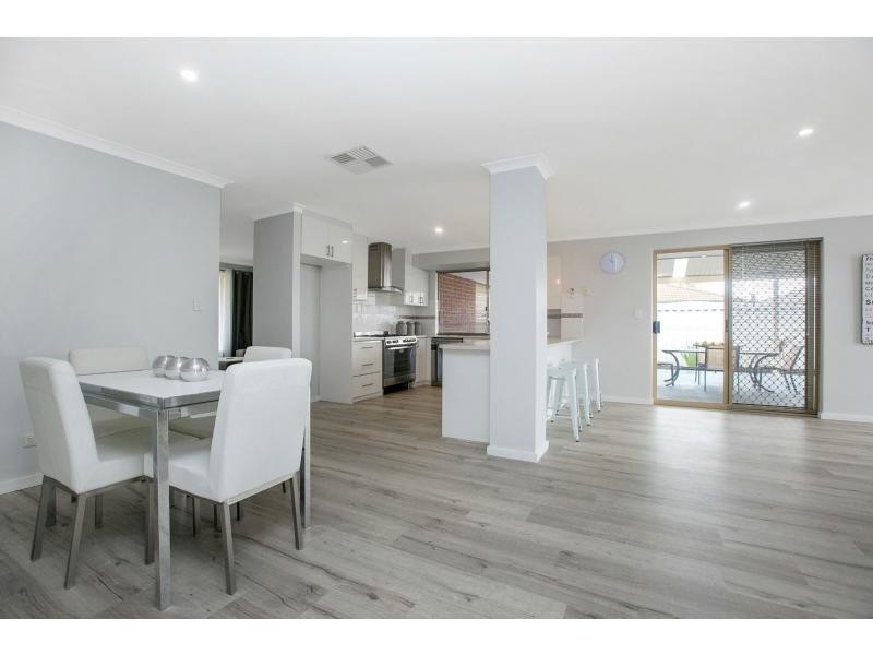 8 Luff Lane, Waikiki WA 6169