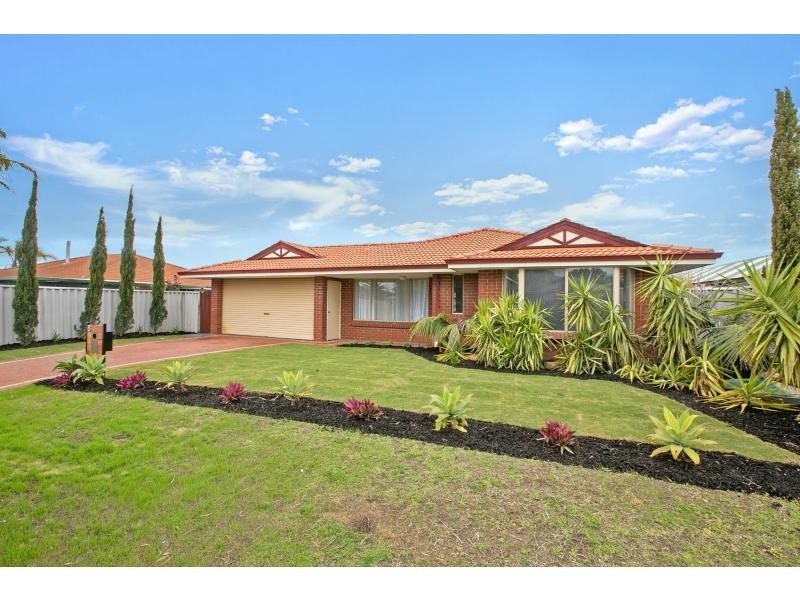 8 Luff Lane, Waikiki WA 6169