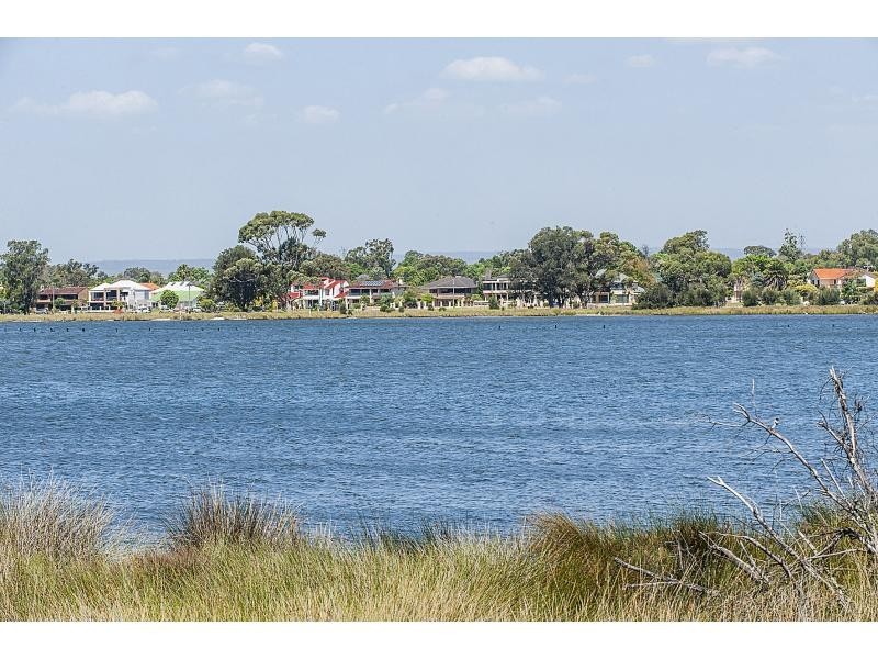 76 Hope Avenue, Manning WA 6152