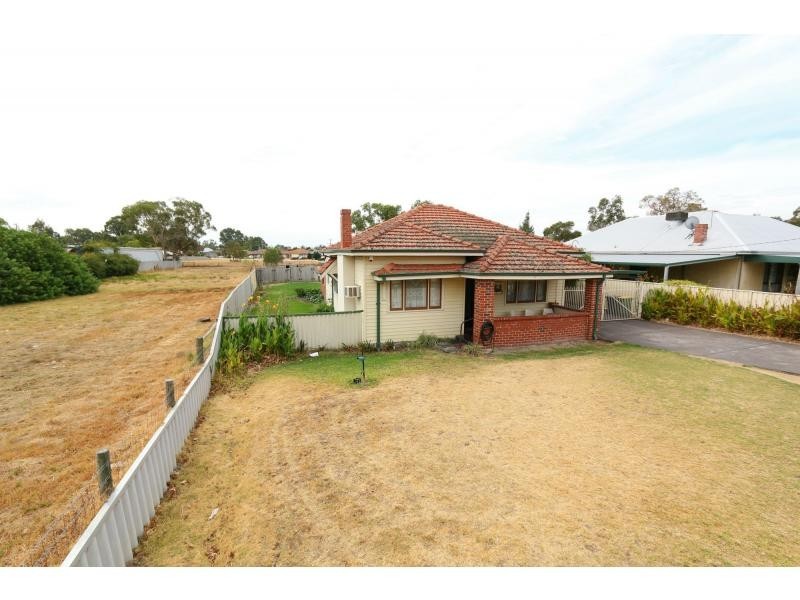 50 Kenwick Road, Kenwick WA 6107