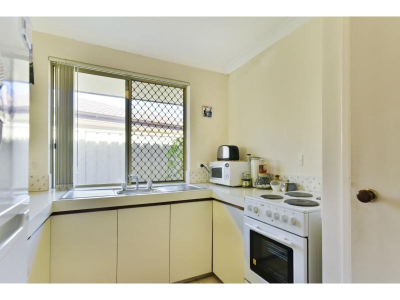 5/7 Sepia Court, Rockingham WA 6168