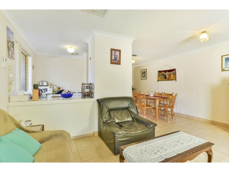 5/7 Sepia Court, Rockingham WA 6168