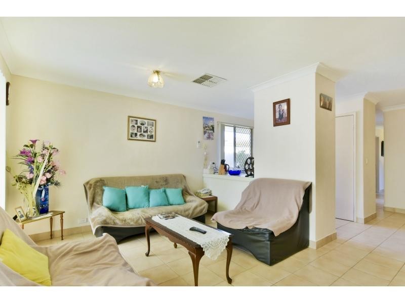 5/7 Sepia Court, Rockingham WA 6168