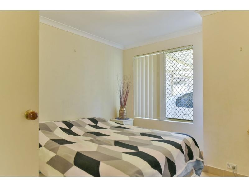 5/7 Sepia Court, Rockingham WA 6168