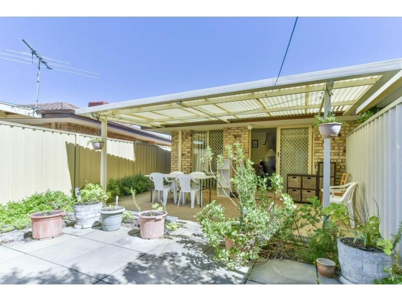 5/7 Sepia Court, Rockingham WA 6168