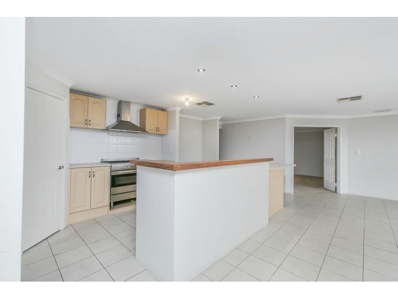 163 Harpenden Street, Huntingdale WA 6110