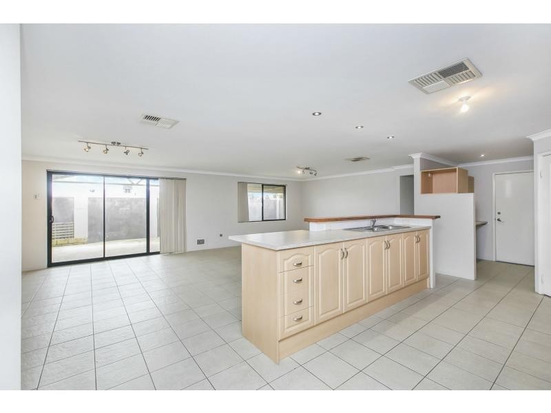 163 Harpenden Street, Huntingdale WA 6110