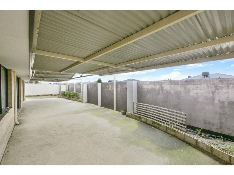 163 Harpenden Street, Huntingdale WA 6110