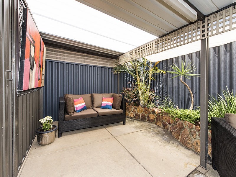 1/52 Alexandra Road, East Fremantle WA 6158