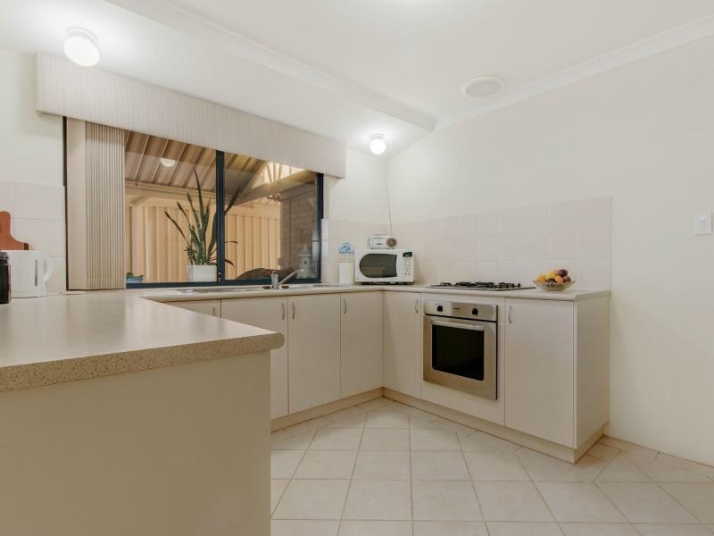 38 Birchley Road, Coodanup WA 6210