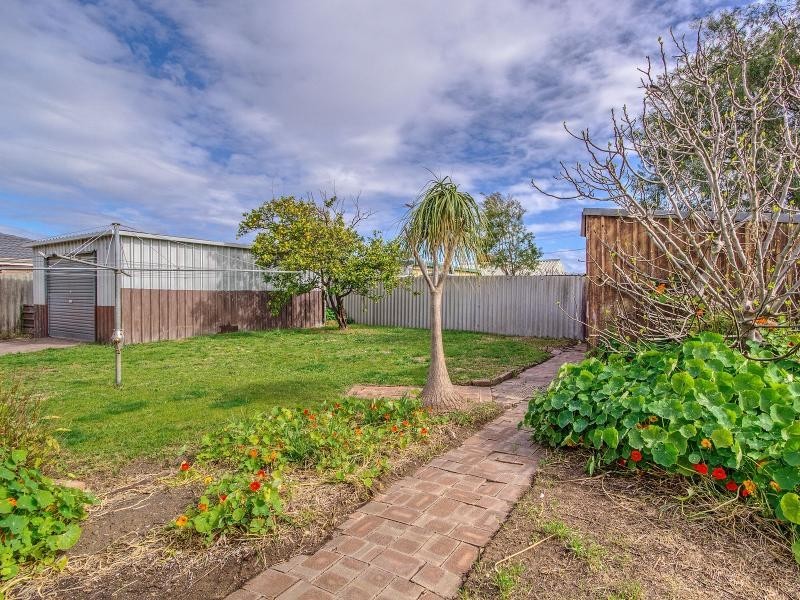 20 Legend Place, Cooloongup WA 6168