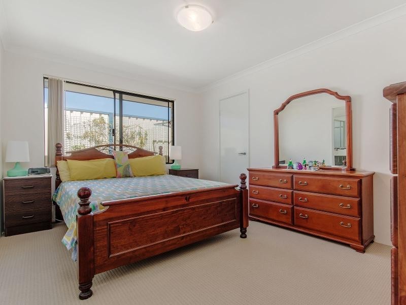 35A June Road, Safety Bay WA 6169