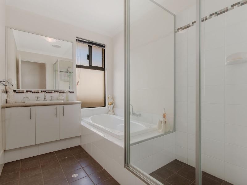 35A June Road, Safety Bay WA 6169