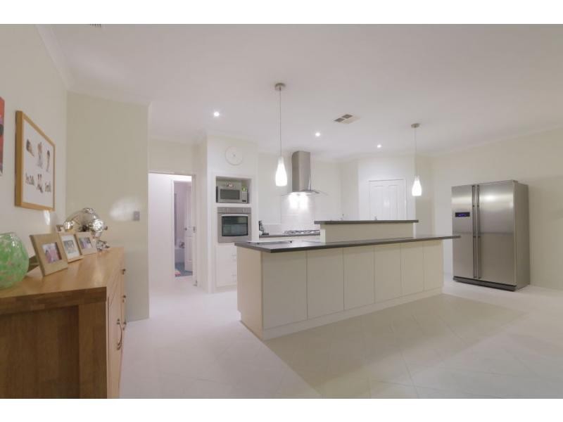 119 Waldburg Drive, Tapping WA 6065