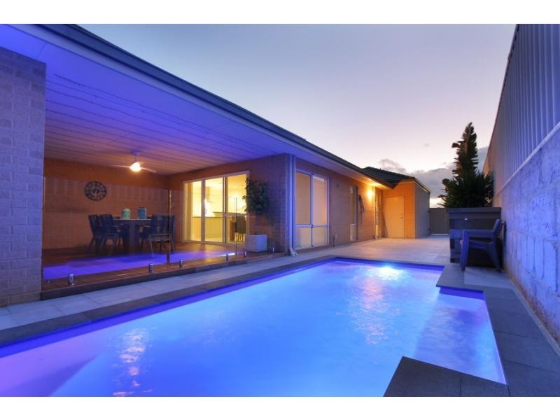 119 Waldburg Drive, Tapping WA 6065