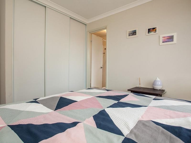 11/121 Eighth Road, Armadale WA 6112