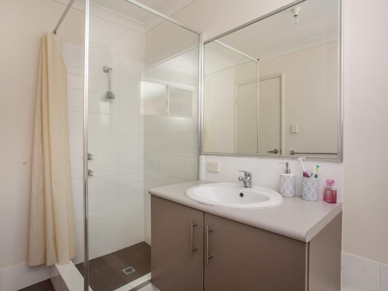 11/121 Eighth Road, Armadale WA 6112