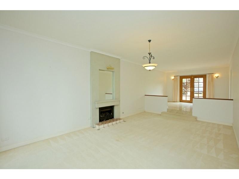 20 Naval Parade, Ocean Reef WA 6027