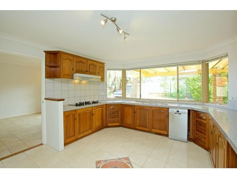 20 Naval Parade, Ocean Reef WA 6027