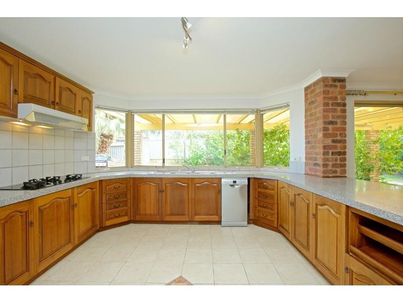 20 Naval Parade, Ocean Reef WA 6027