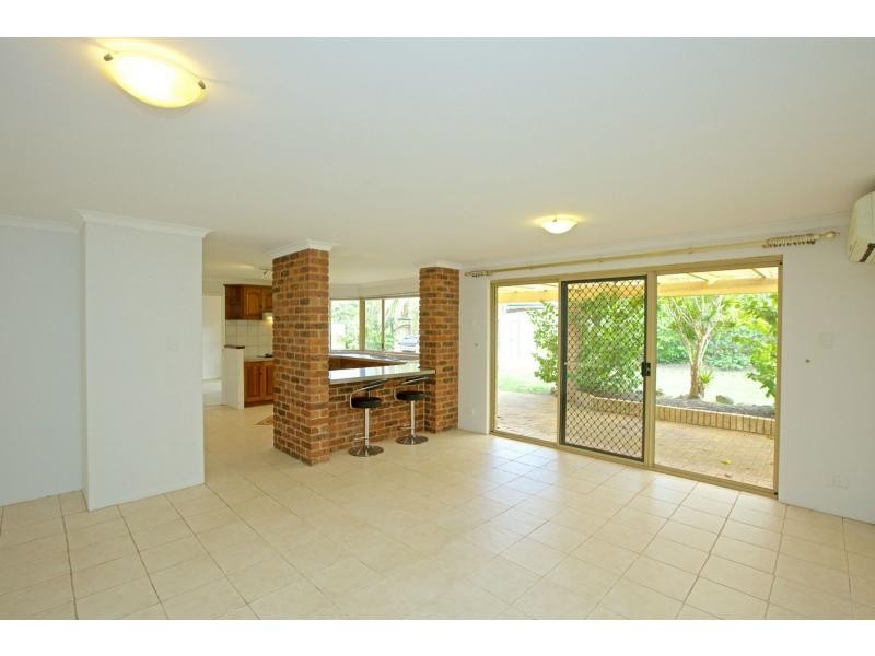 20 Naval Parade, Ocean Reef WA 6027