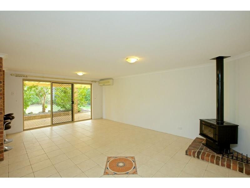 20 Naval Parade, Ocean Reef WA 6027