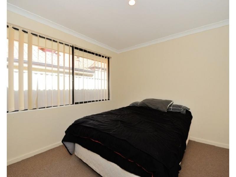 33 Kumarina Drive, Secret Harbour WA 6173