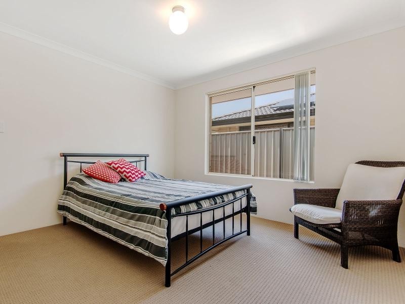 72 Colreavy Ramble, Baldivis WA 6171