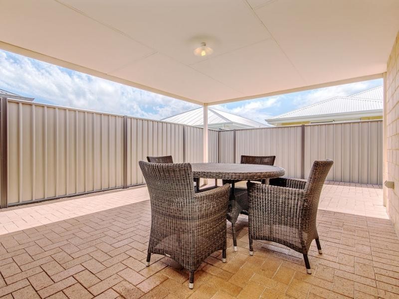72 Colreavy Ramble, Baldivis WA 6171