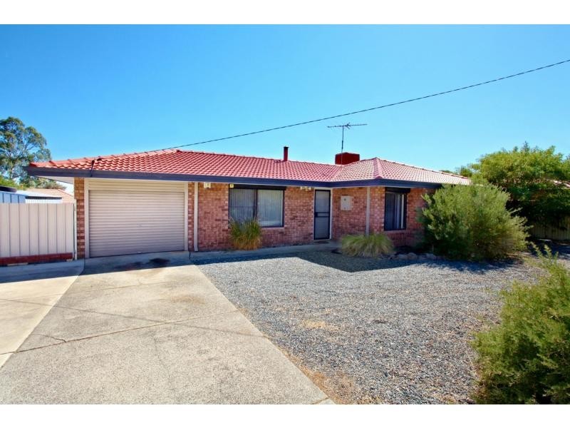 71 Corring Way, Parmelia WA 6167