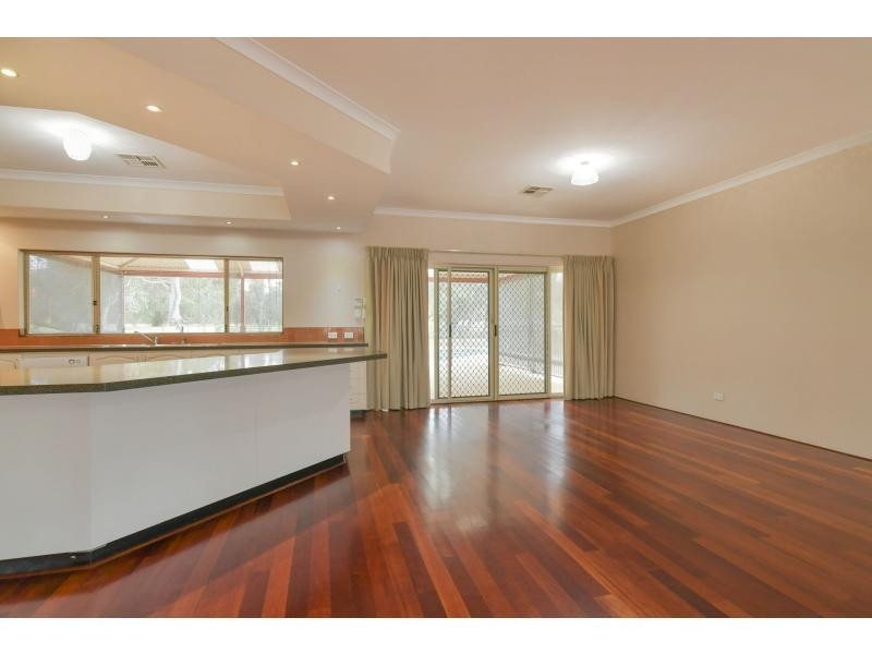 19 Beacham Road, Serpentine WA 6125