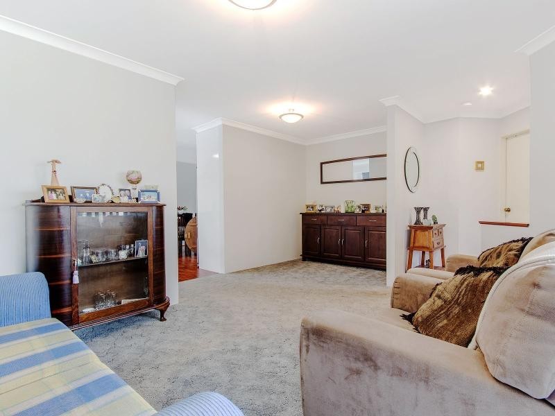 14 Mulloway Place, Warnbro WA 6169