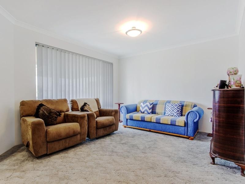 14 Mulloway Place, Warnbro WA 6169