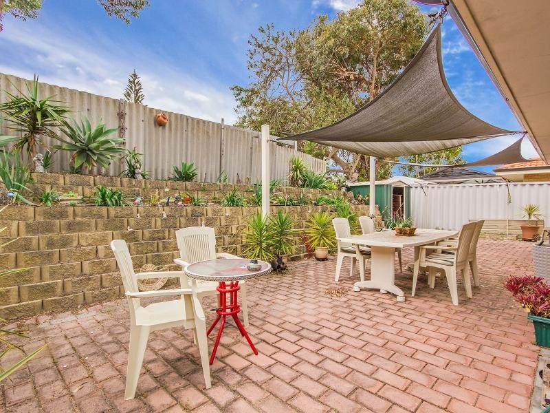 14 Mulloway Place, Warnbro WA 6169