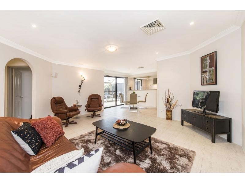 2/13 Parsons Avenue, Manning WA 6152