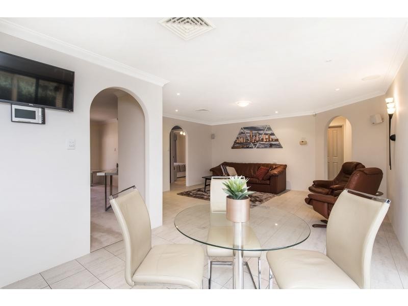 2/13 Parsons Avenue, Manning WA 6152