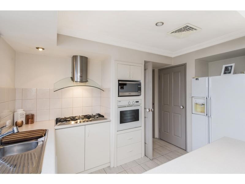 2/13 Parsons Avenue, Manning WA 6152