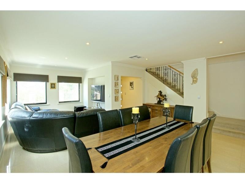 20B Balcombe Street, Westminster WA 6061