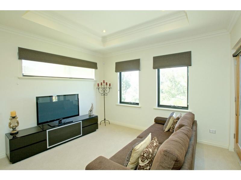 20B Balcombe Street, Westminster WA 6061