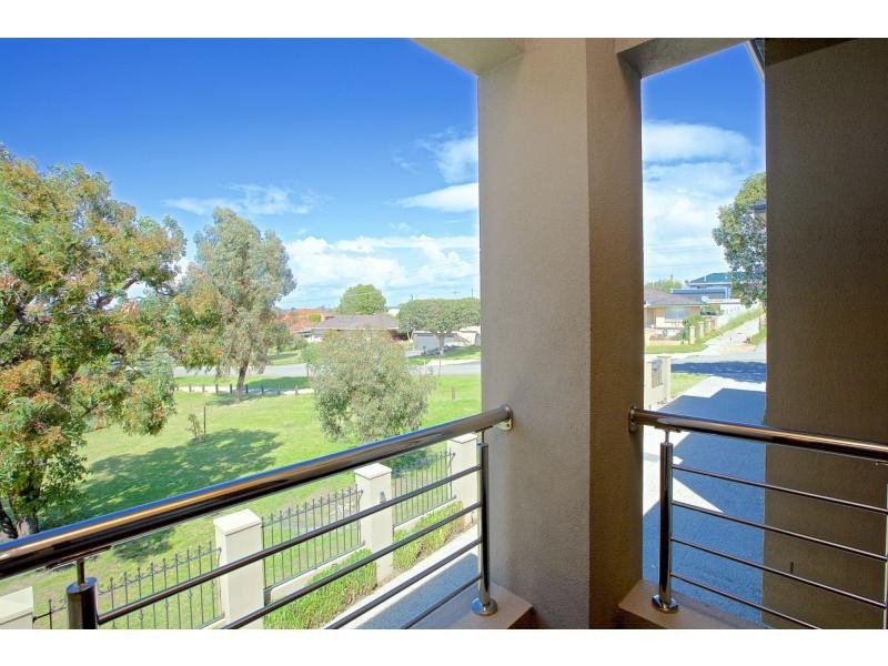 20B Balcombe Street, Westminster WA 6061