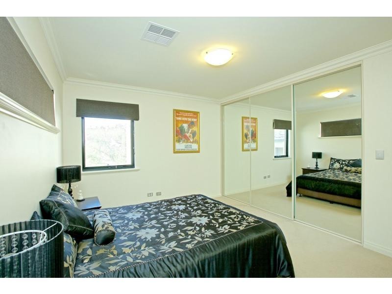 20B Balcombe Street, Westminster WA 6061