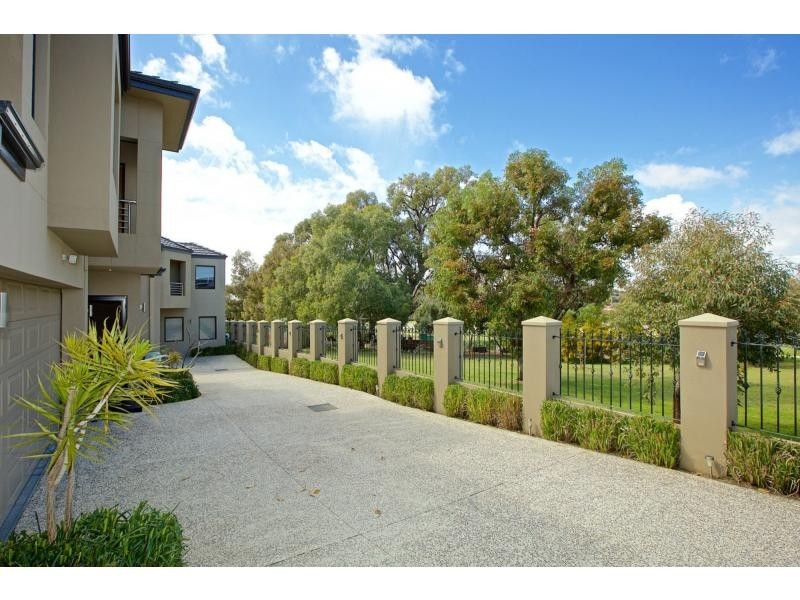 20B Balcombe Street, Westminster WA 6061