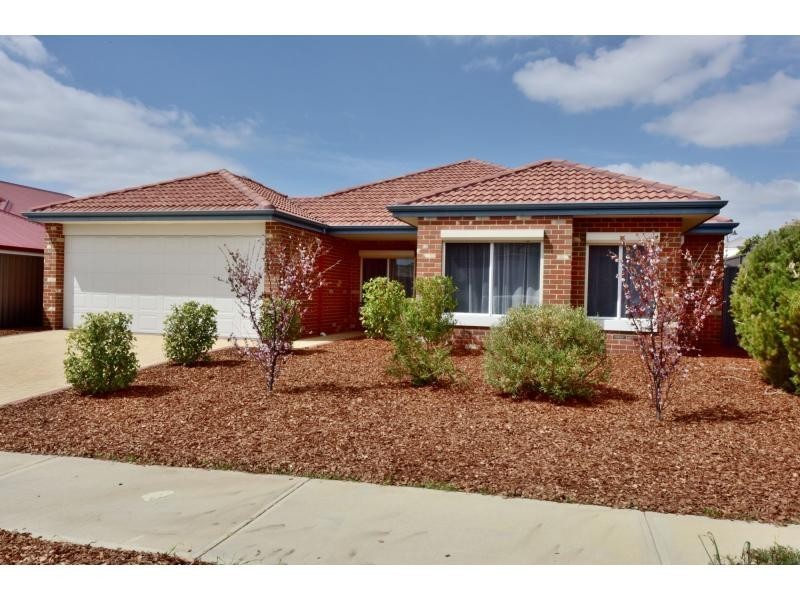 63 Marden Grange, Aveley WA 6069