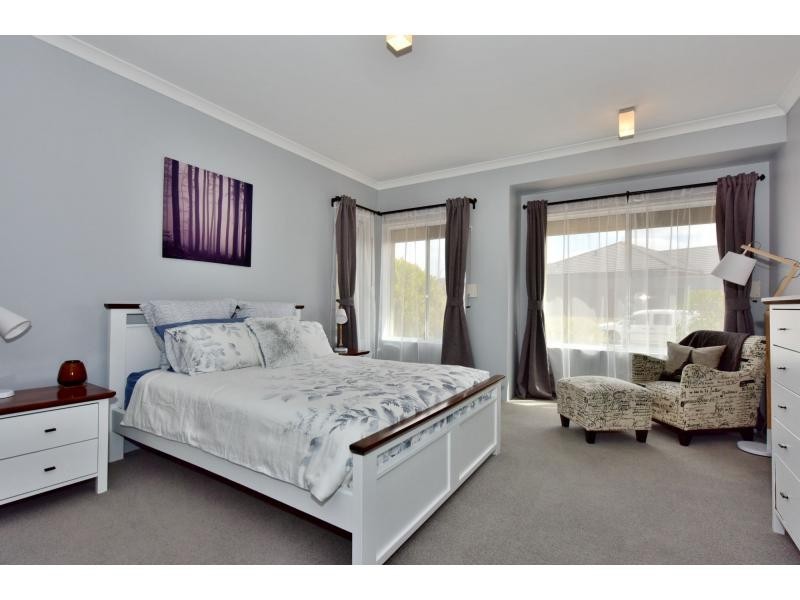 63 Marden Grange, Aveley WA 6069