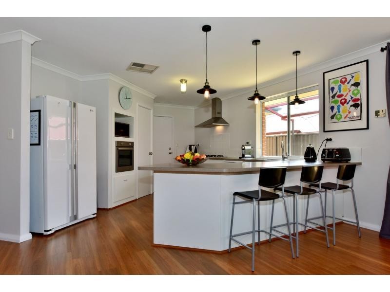 63 Marden Grange, Aveley WA 6069