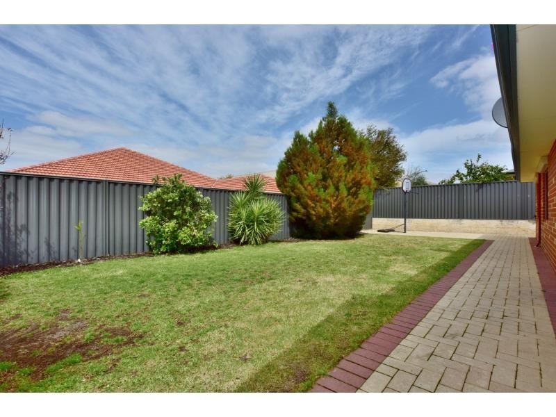 63 Marden Grange, Aveley WA 6069