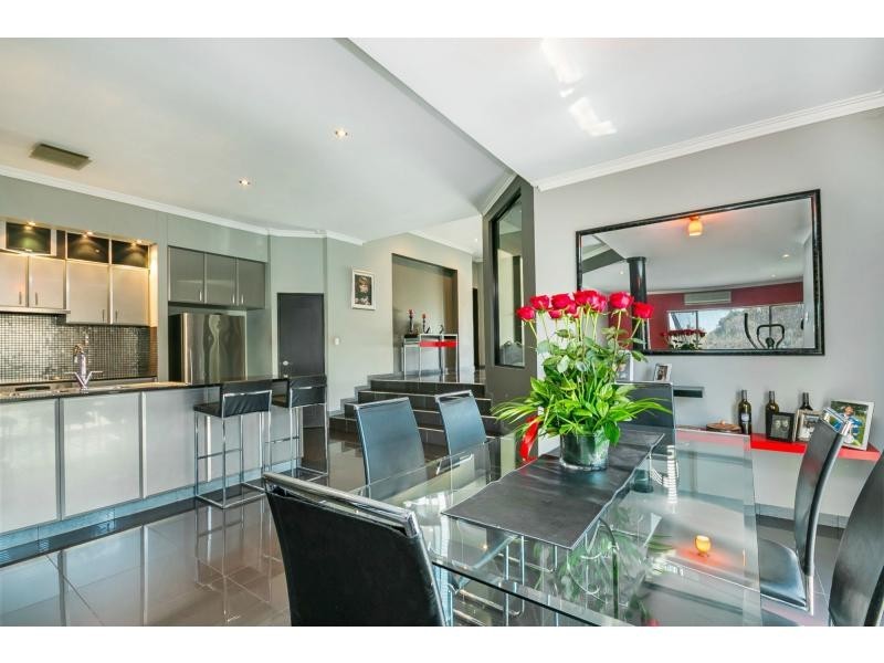 10 Forillion Avenue, Bibra Lake WA 6163